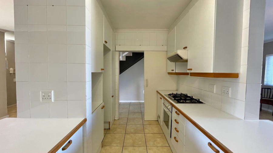 3 Bedroom Property for Sale in Harbour Island Western Cape